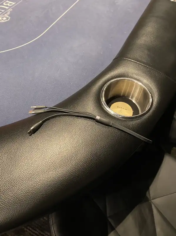 Bubble恵比寿　充電器 